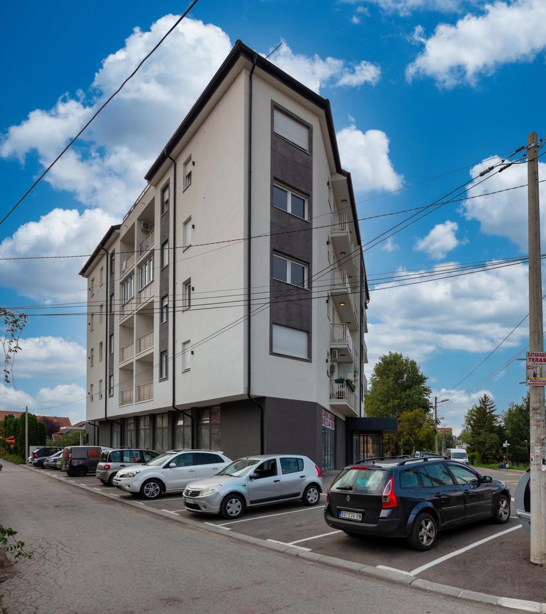 Maker M Lägenhet Belgrad Exteriör bild